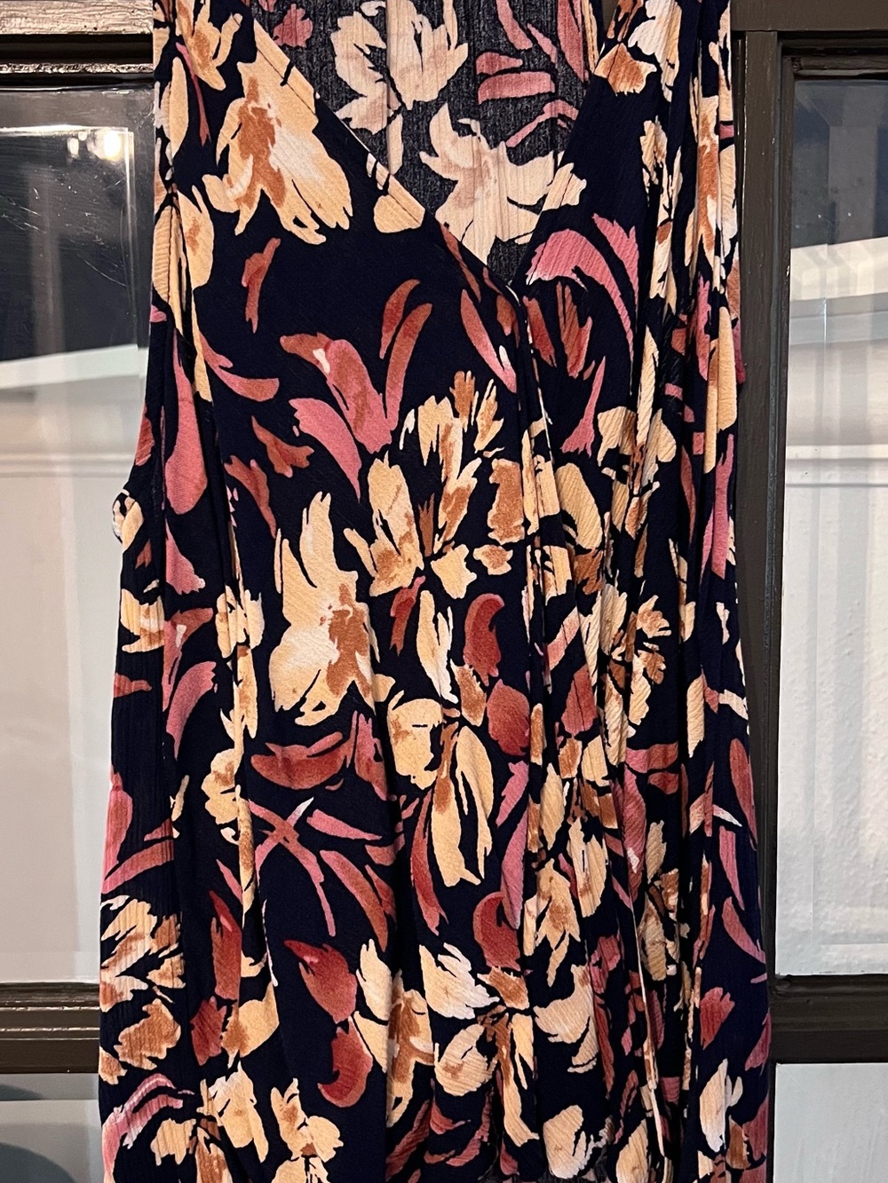 Market & Spruce Navy Floral Midi Top